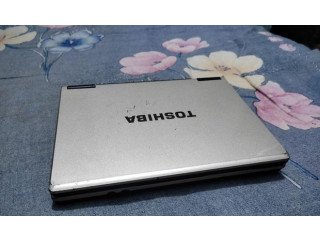 Toshiba Mini Laptop