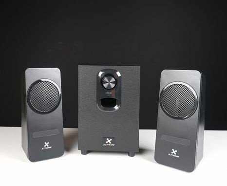 xtreme-e121-speaker-big-2