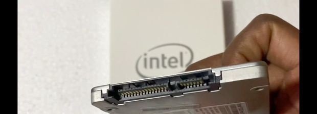 ssd-intel-180gb-laptop-big-1